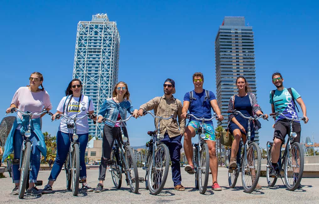 bild nr.11 av Barcelona: 4-timmars cykeltur i liten grupp aktivitet i Barcelona, uppladdad av arrangören