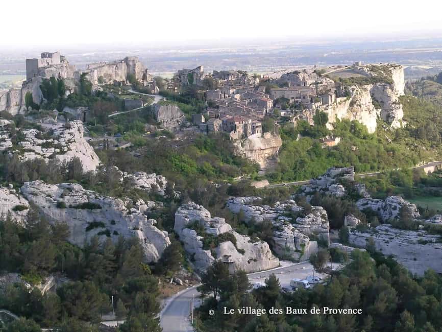 imagem n.4 de Arles, Saint-Rémy e Les Baux De Provence - 7 horas atividade em Arles, carregada pelo fornecedor