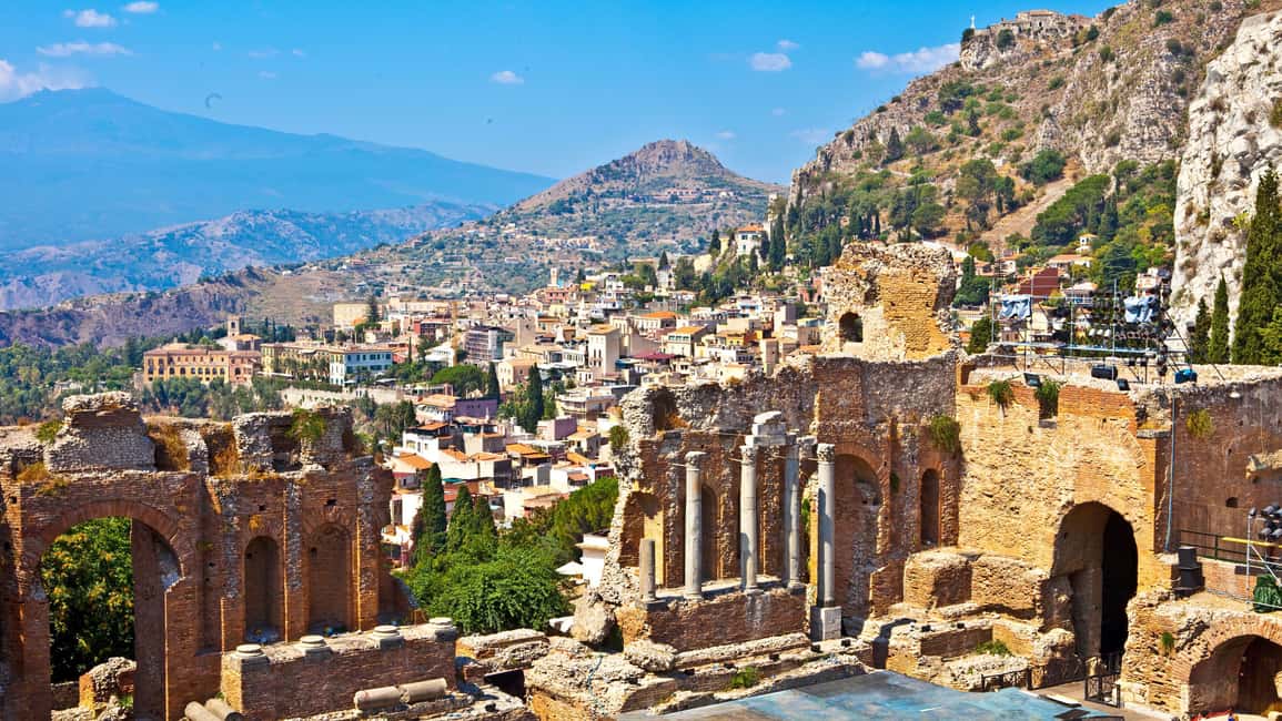 image n.5 of Taormina: Roundtrip Transfer from Messina activity in Taormina, uploaded by supplier
