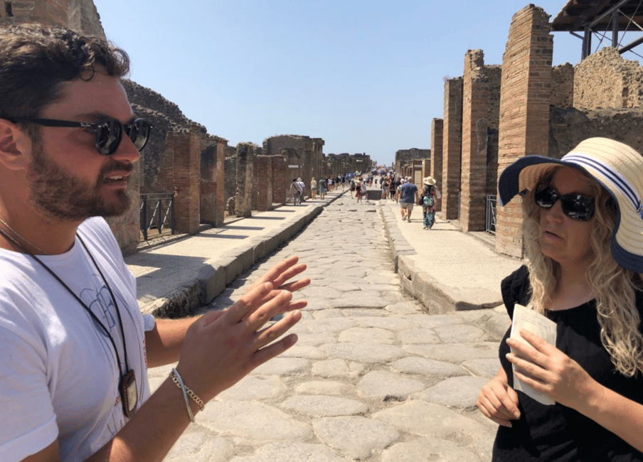 image n.8 of Pompeii VIP 3h Tour: Skip-the-line with your Archaeologist activity in Pompei, Campania, uploaded by supplier