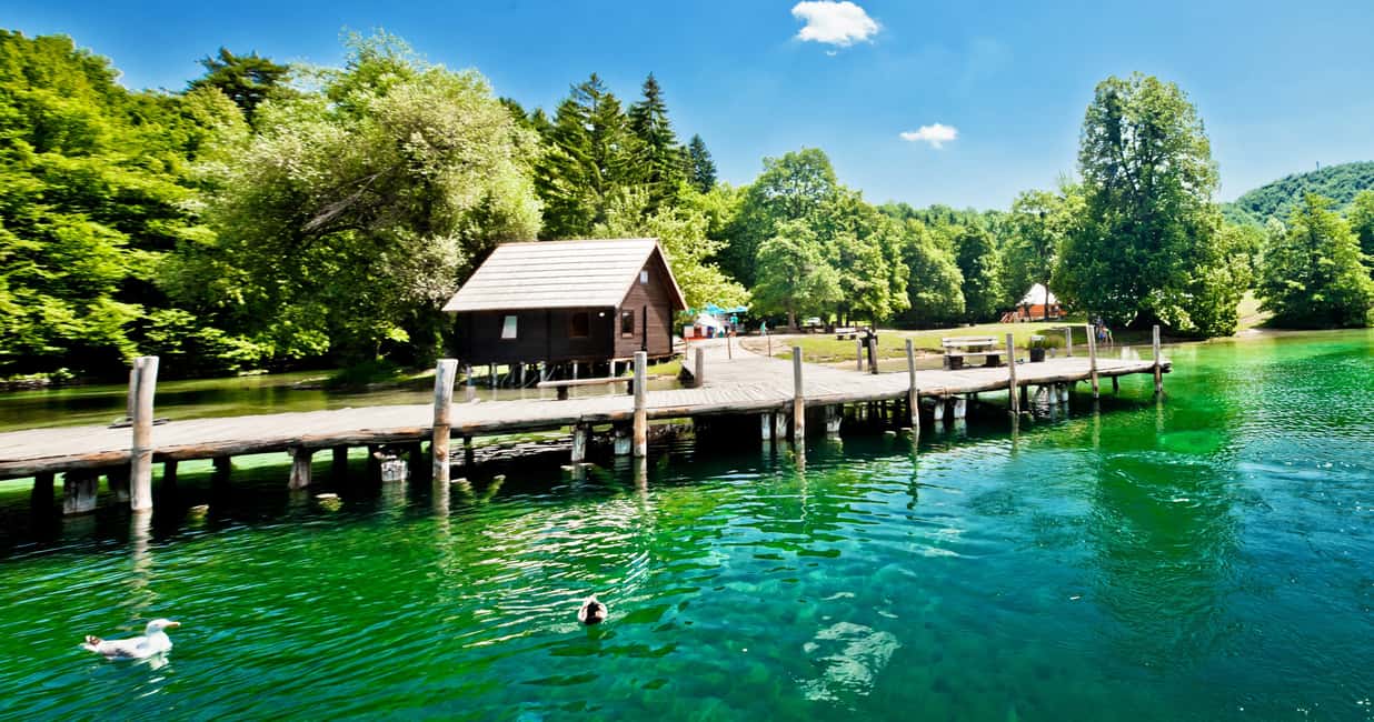imagem n.3 de Split: Traslado para Zagreb com ingressos para os Lagos Plitvice atividade em Condado de Zagreb, carregada pelo fornecedor