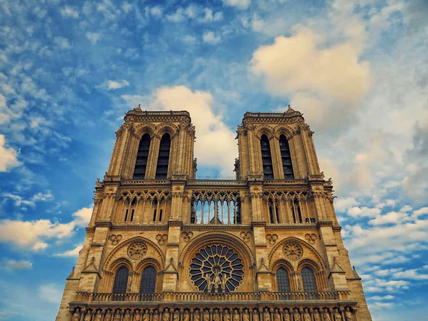 afbeelding n.1 van Parijs: Wandeltour Île de la Cité en Notre Dame met Crypte activiteit in Parijs, geüpload door aanbieder