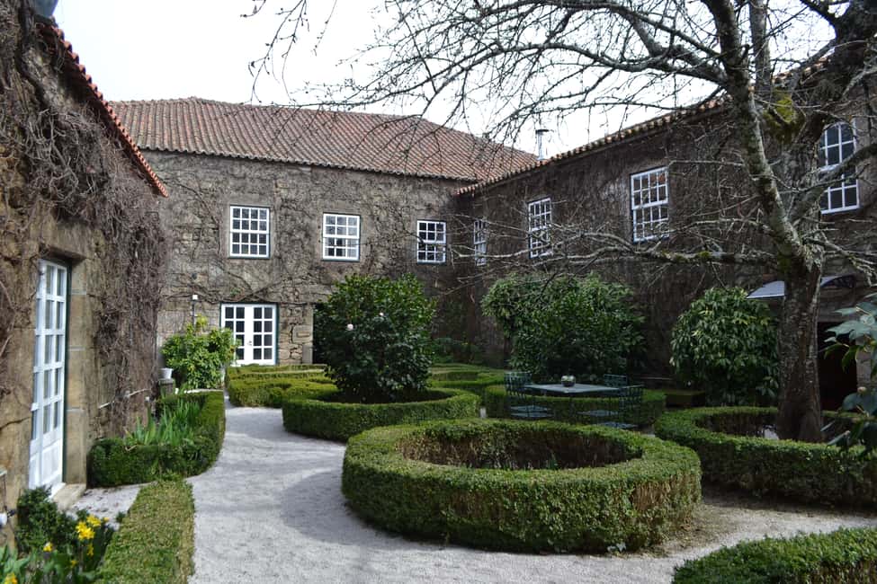 Bild Nr. 12 von Porto: 3 Douro Valley Vineyards Tour mit Mittagessen Aktivität in Região Norte, hochgeladen vom Anbieter