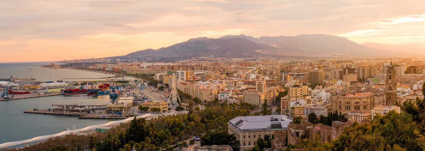 imagen n.º 1 de Málaga: Tour privado a pie con guía oficial actividad en Málaga, subida por el proveedor