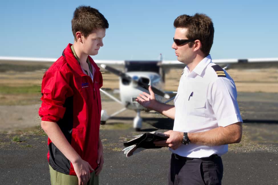 image n.4 of Hobart: Introductory Flying Lesson activity in Hobart, uploaded by supplier