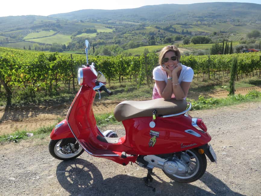 image n.17 of From San Gimignano: Chianti Vespa Tour with Lunch activity in San Gimignano, uploaded by supplier