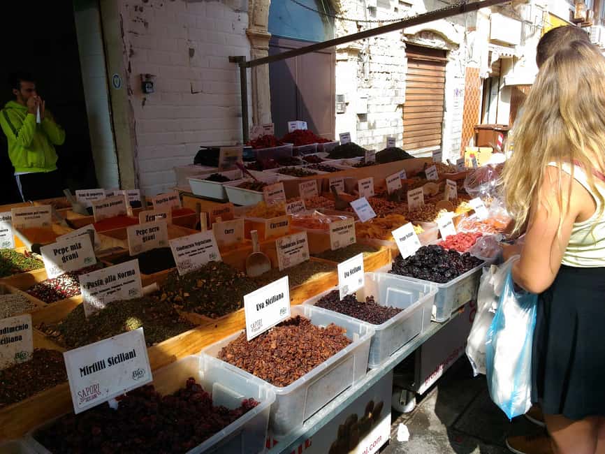 Immagine nº 4 di Siracusa: Tour privato a piedi di Ortigia attività a Siracusa, caricata dal fornitore