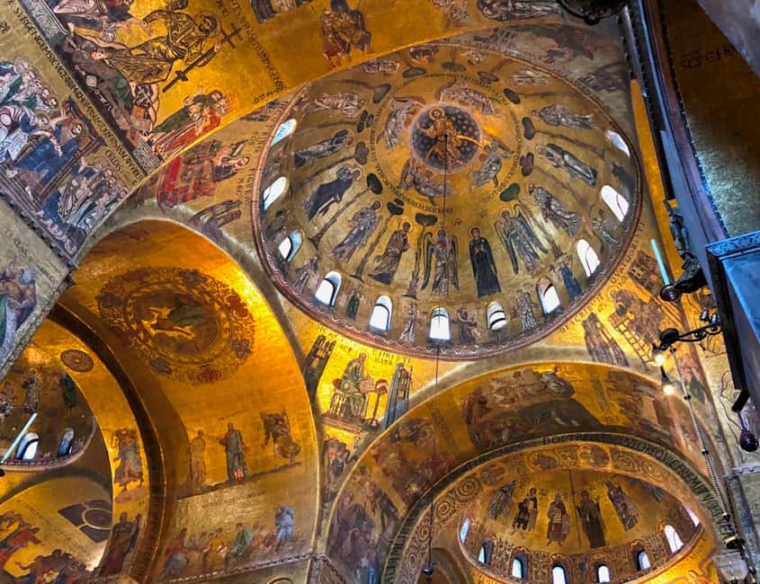 Image N°5 de Venise : Visite guidée de la basilique Saint-Marc et accès à la terrasse activité à Venise, publiée par le prestataire