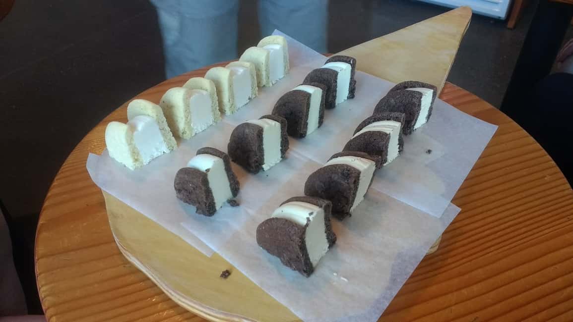 image n.3 of Portland: Downtown Food Tour activity in Portland, Oregon, uploaded by supplier