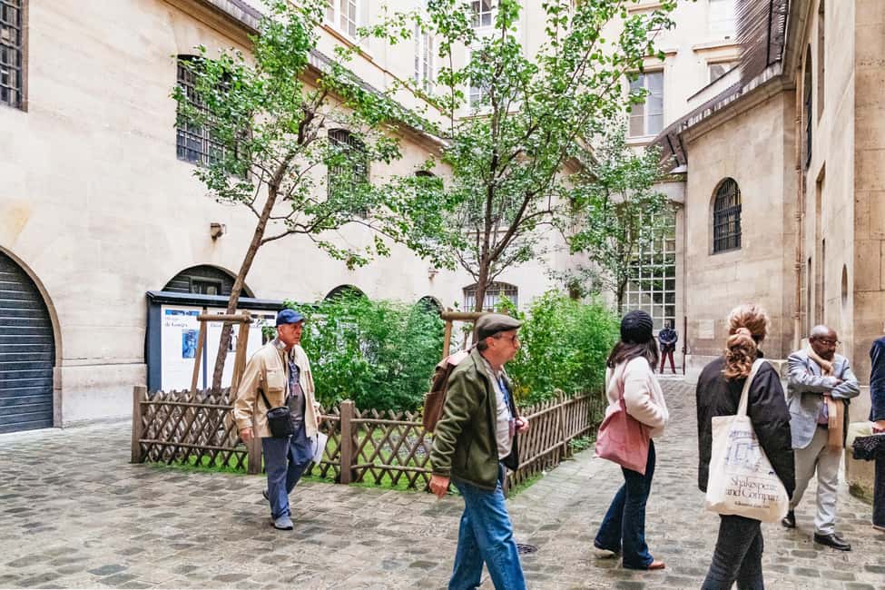 Image N°18 de Paris : visite à pied de l'Ile de la Cité avec la Sainte-Chapelle activité à Paris, publiée par le prestataire