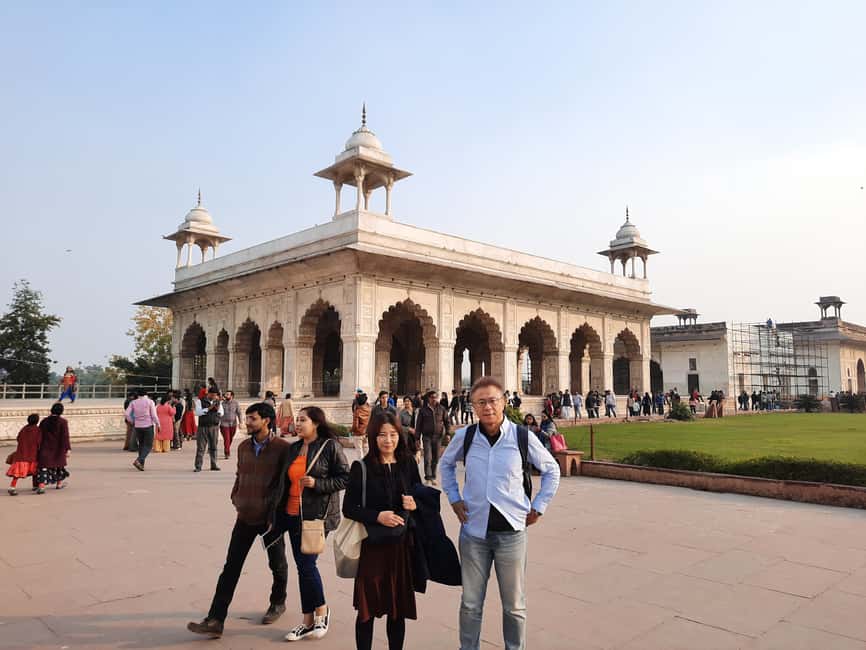 imagem n.6 de Excursão a pé de 3 horas a Old Delhi Heritage com passeio de Rickshaw atividade em Nova Delhi, carregada pelo fornecedor