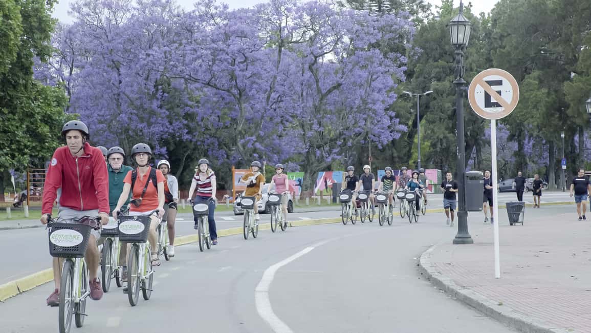 image n.21 of Buenos Aires: Full Day Bike Tour with Lunch activity in Buenos Aires, uploaded by supplier