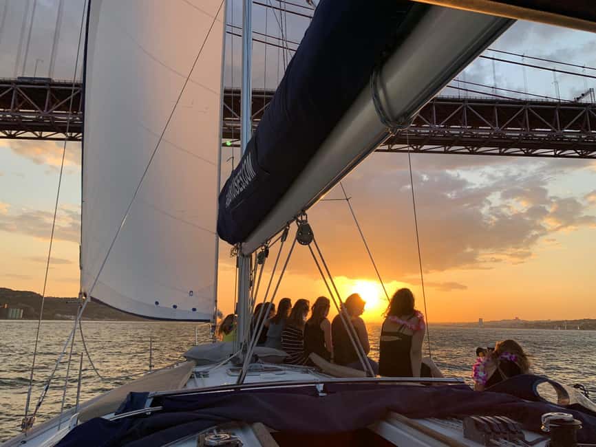 Image N°26 de Lisbonne : croisière de 1 ou 2 heures sur le Tage activité à Portugal, publiée par le prestataire