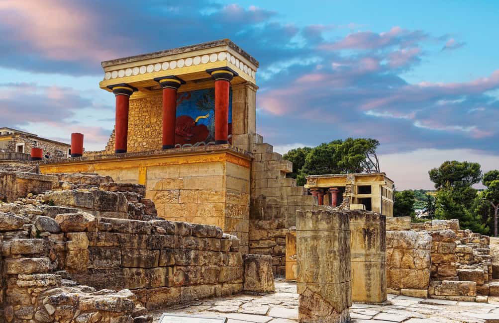 Immagine nº 12 di Palazzo di Cnosso e Heraklion Tour di un giorno intero dalle aree di Rethymno attività a Fira, caricata dal fornitore