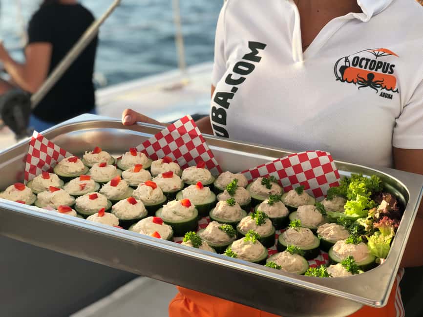 image n.3 of Noord: Happy Hour Sunset Cruise activity in Noord, uploaded by supplier