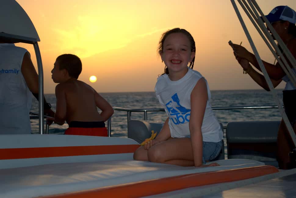 image n.9 of Noord: Happy Hour Sunset Cruise activity in Noord, uploaded by supplier