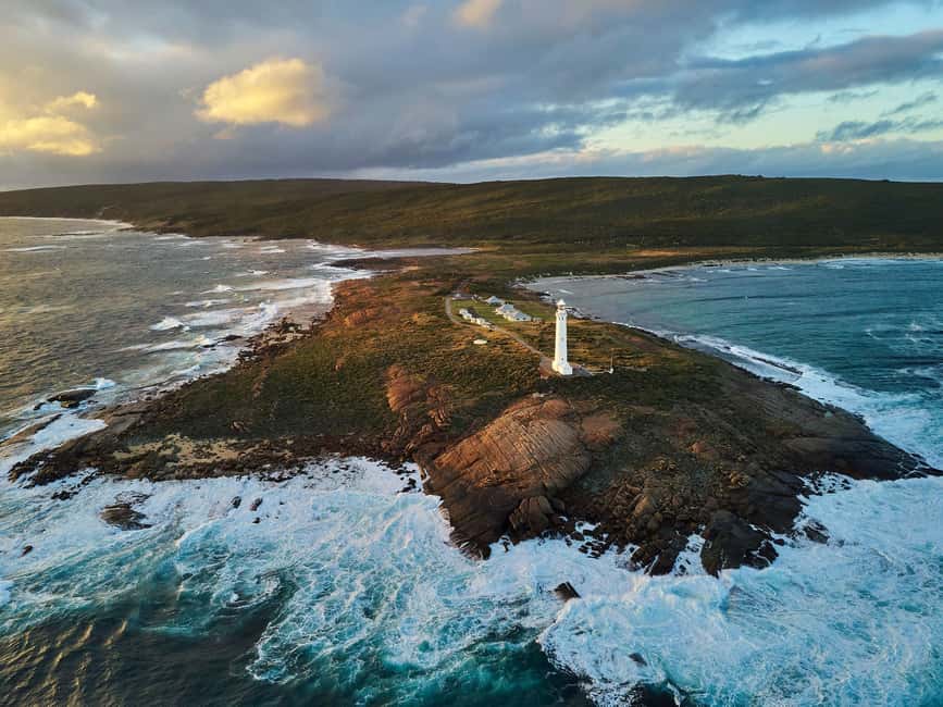 image n.1 of Augusta: Cape Leeuwin Lighthouse Tour activity in Western Australia, uploaded by supplier