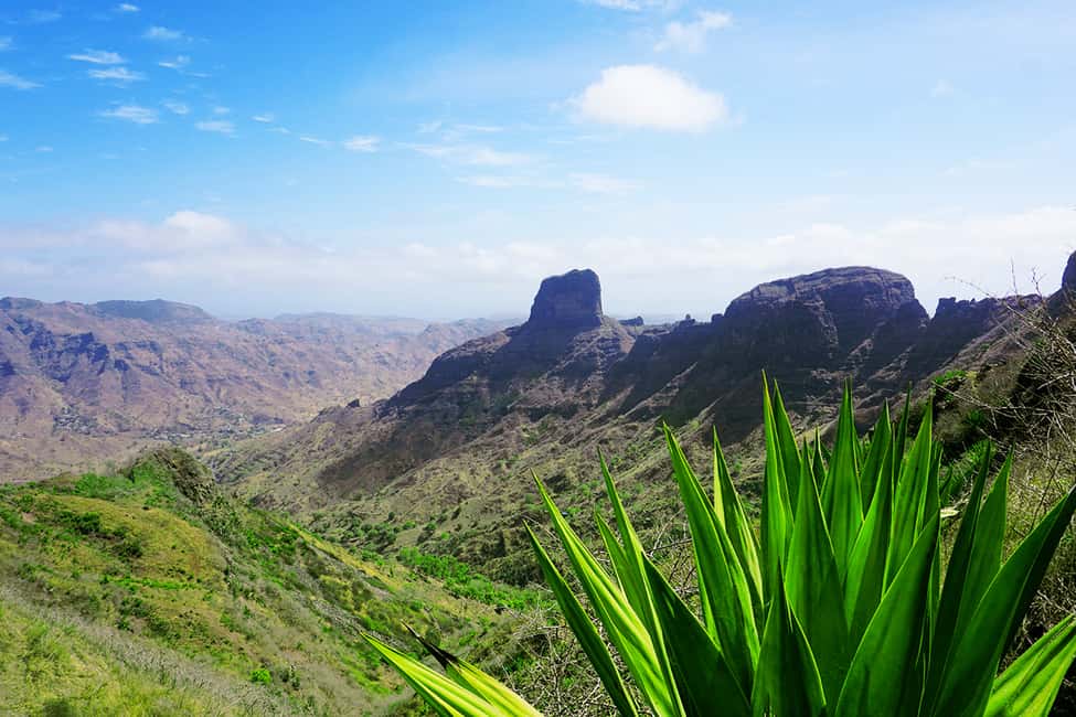 imagem n.6 de Santiago: Caminhada da Serra Malagueta à Comunidade Rabelados atividade em Ilha de Santiago, Cabo Verde, carregada pelo fornecedor