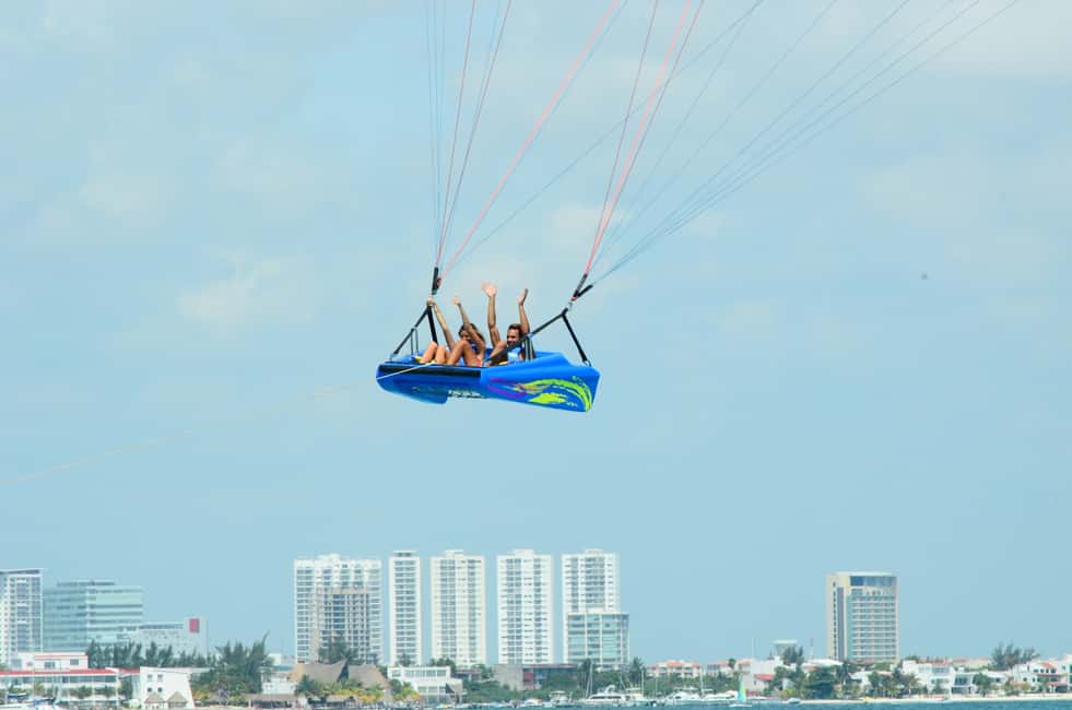 Obraz nr 3 z atrakcji Cancún: Skyrider Parasailing Experience w Cancún, przesłany przez organizatora