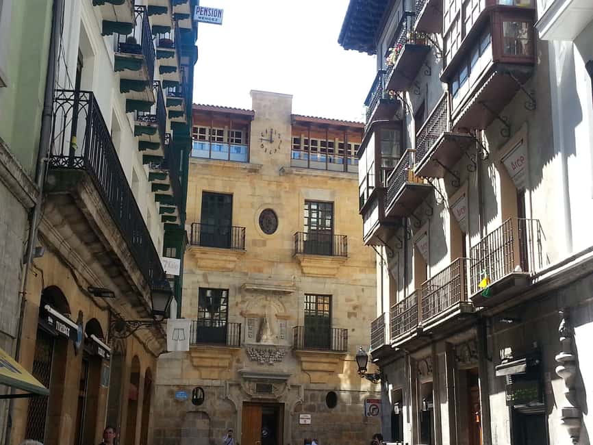 Immagine nº 12 di Tour a piedi di Bilbao e funivia in spagnolo attività a Bilbao, caricata dal fornitore