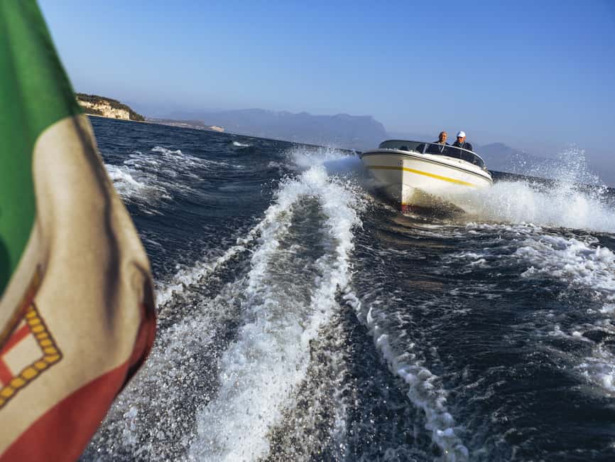 image n.2 of Sirmione: Scenic Afternoon Boat Cruise with Prosecco & Snack activity in San Felice del Benaco, uploaded by supplier