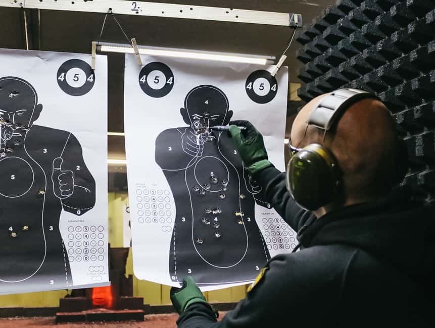 Prag içindeki Prag: 10'a Kadar Silahla Atış Poligonu Deneyimi etkinliğinin tedarikçi tarafından yüklenen 9 no'lu görseli