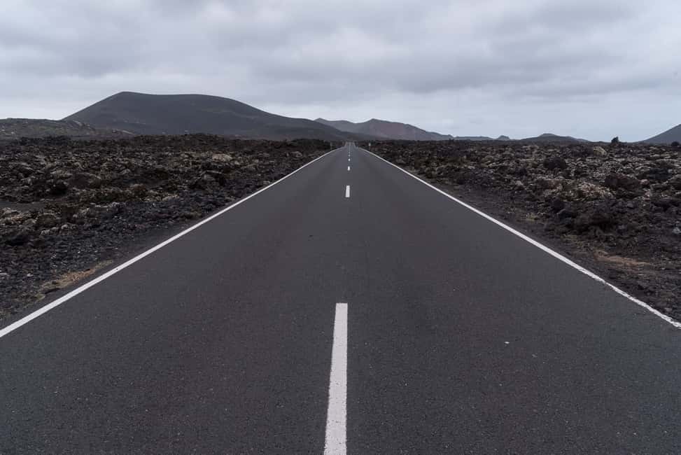afbeelding n.2 van Van Fuerteventura: Rondleiding vulkaan en wijnstreek Lanzarote activiteit in Yaiza, Lanzarote, geüpload door aanbieder