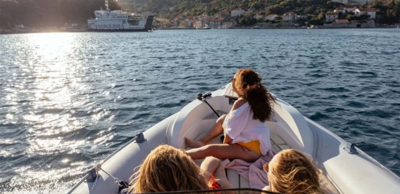 image n.7 of Dubrovnik: Private Boat Cruise at Sunset with Champagne activity in Dubrovnik, uploaded by supplier