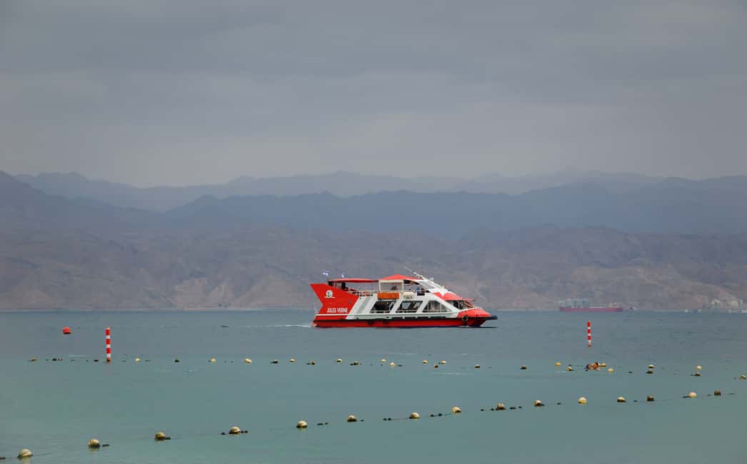 bild nr.3 av Eilat: 2 timmars båttur med glasbottenbåt aktivitet i Egypten, uppladdad av arrangören