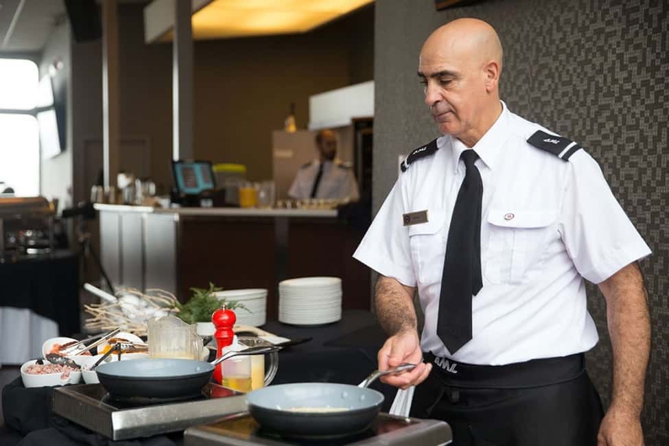 imagem n.6 de Cidade de Quebec: cruzeiro com brunch no rio ao fim de semana atividade em Província de Quebec, carregada pelo fornecedor