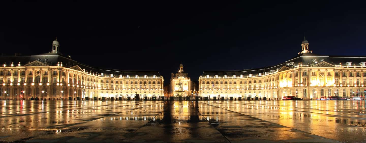 image n.3 of Bordeaux: Nighttime Sidecar Tour with Wine Tasting activity in Bordeaux, uploaded by supplier