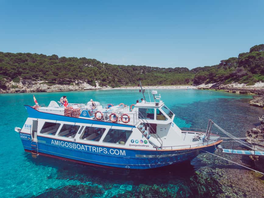 Image N°1 de Cala'n Bosc : excursion en bateau de 3,5 heures sur la côte sud activité à Ciutadella de Menorca, publiée par le prestataire