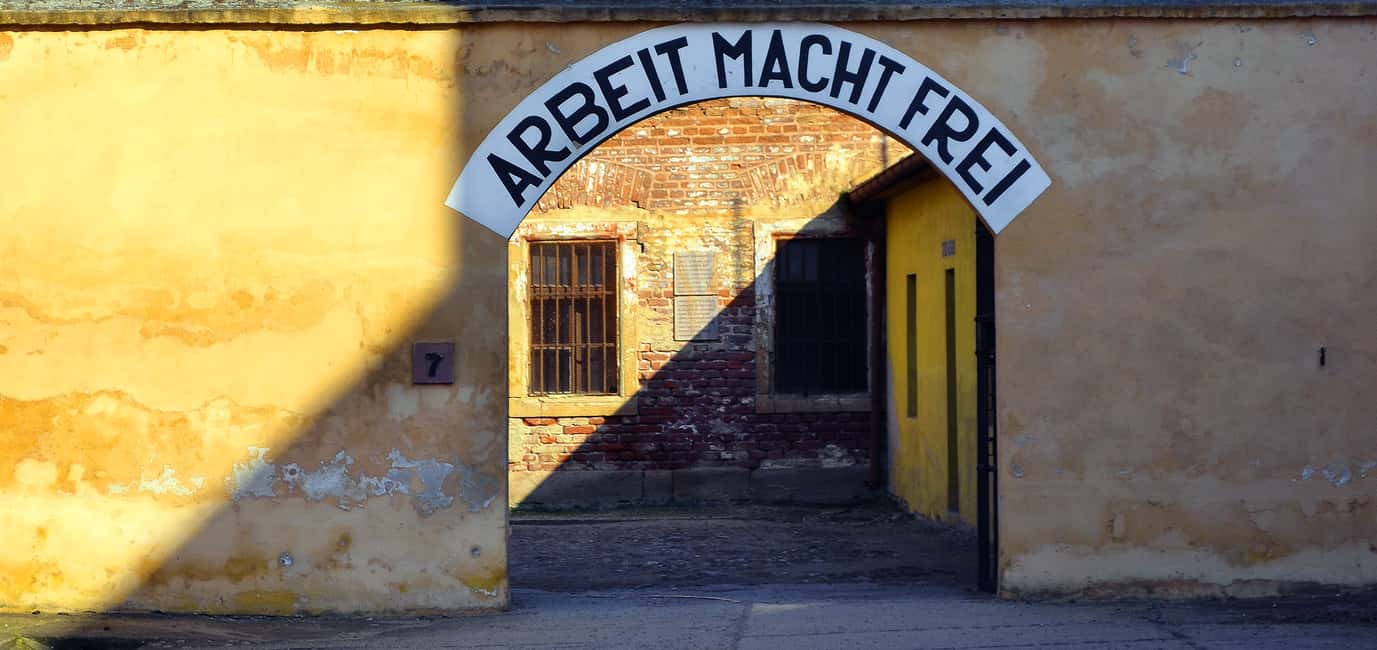 billede nr.1 af aktiviteten Terezin: Guidet tur til koncentrationslejren og museet i Terezin, uploadet af udbyder
