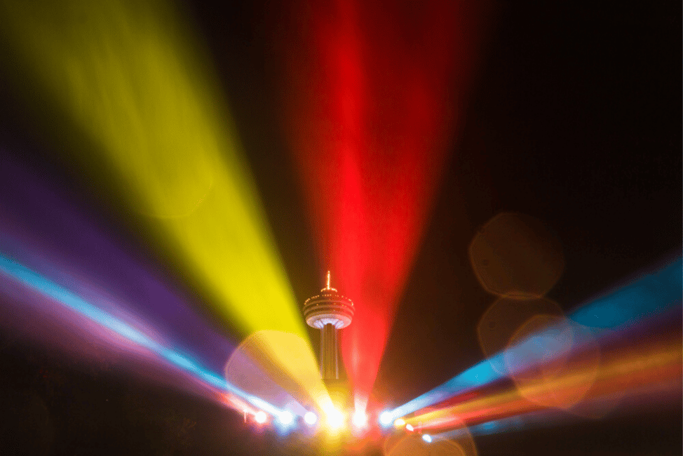 image n.7 of Niagara Falls Canada: Small Group Night Tour w/Boat & Dinner activity in Niagara Falls, Ontario, uploaded by supplier