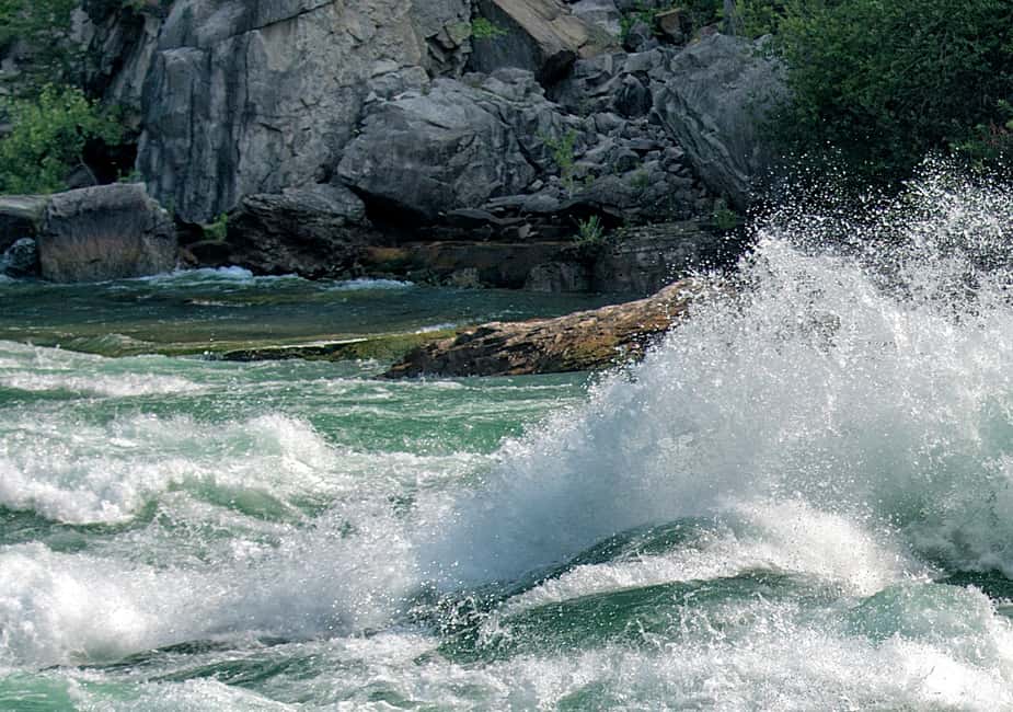 image n.7 of Niagara Falls, Canada: Sightseeing Tour with Boat Ride activity in Niagara Falls, Ontario, uploaded by supplier