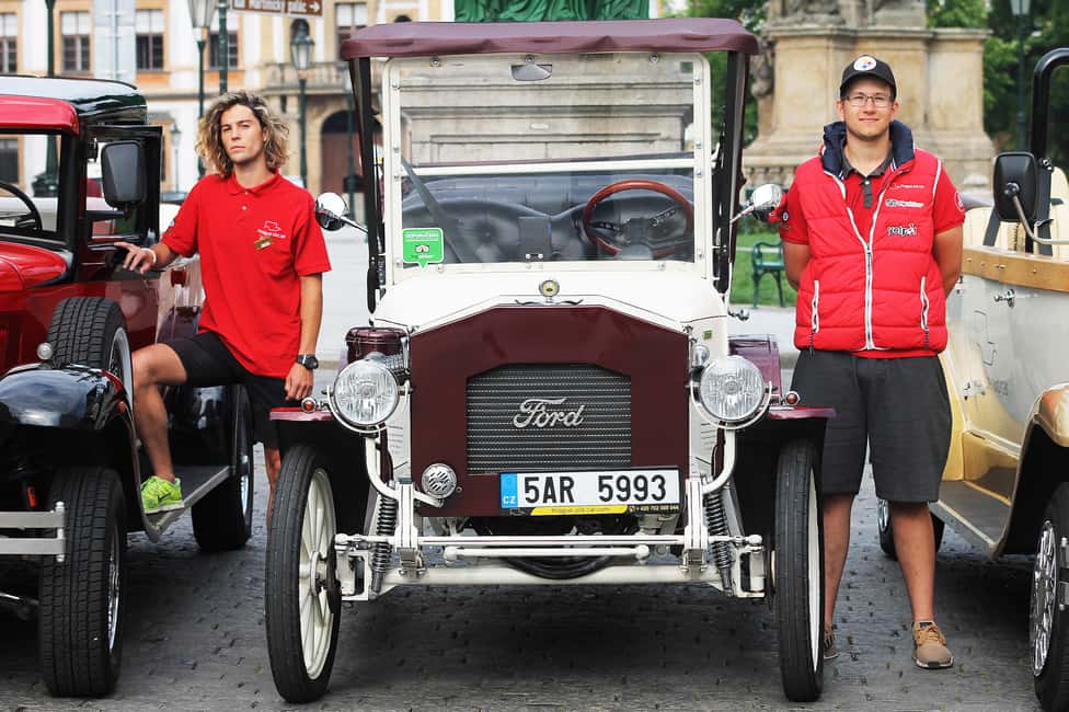 Bild Nr. 9 von Prag: 1,5-stündige Oldtimer Tour Aktivität in Prag, hochgeladen vom Anbieter