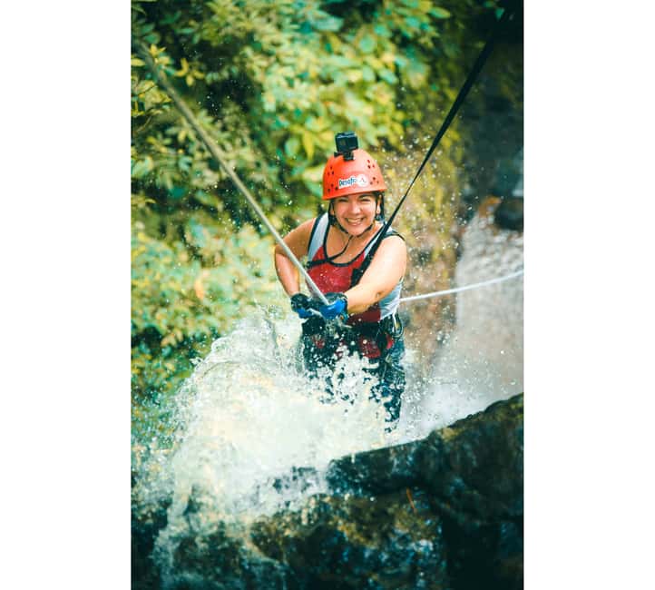 bild nr.10 av Vulkanen Arenal: Lost Canyon Canyoneering äventyr aktivitet i Alajuelaprovinsen, uppladdad av arrangören