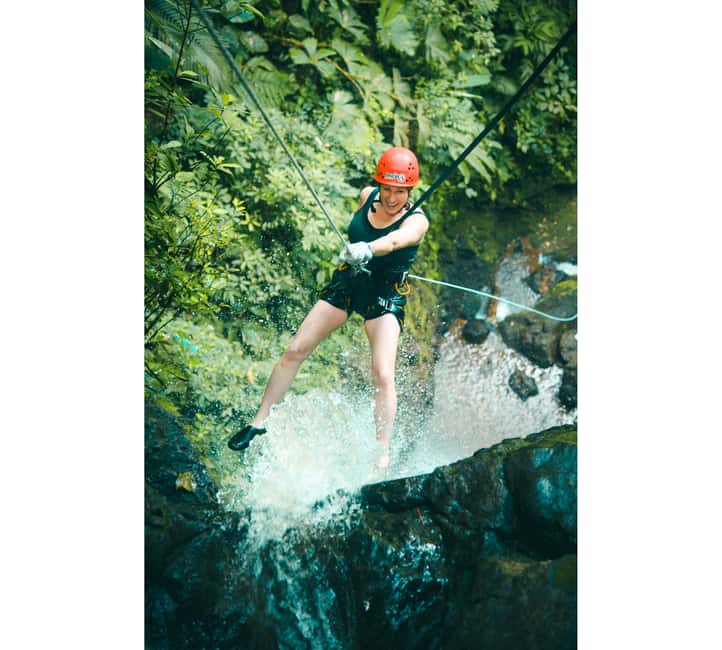 bild nr.30 av Vulkanen Arenal: Lost Canyon Canyoneering äventyr aktivitet i Alajuelaprovinsen, uppladdad av arrangören