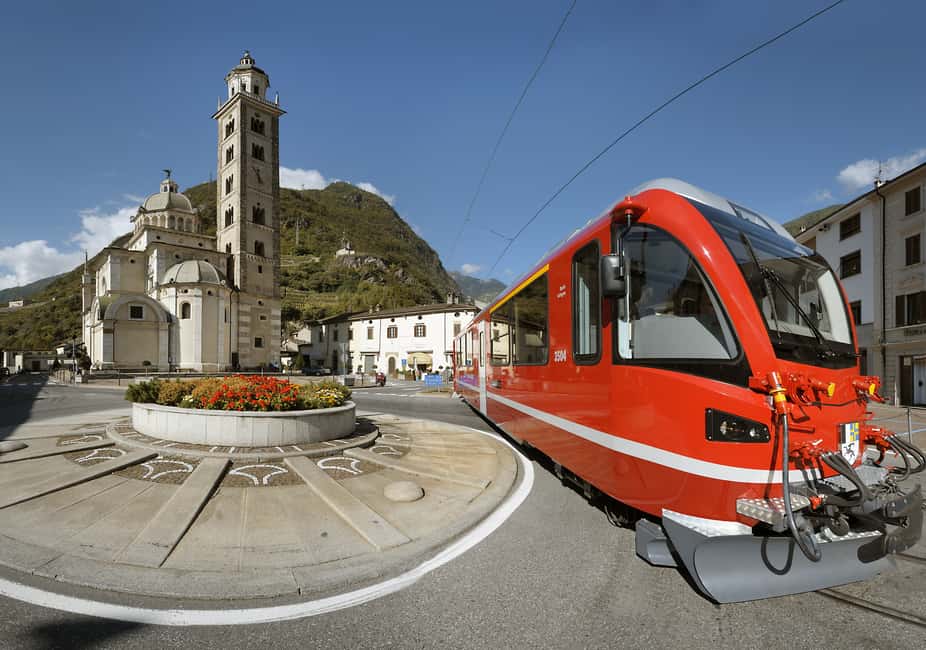 image n.2 of Tirano: Bernina Red Train and Cablecar to Diavolezza Refuge activity in Chur, uploaded by supplier