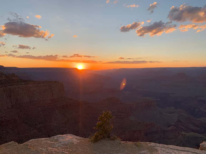 Image N°4 de Parc national du Grand Canyon : Visite guidée en Hummer au coucher du soleil activité à Arizona, publiée par le prestataire