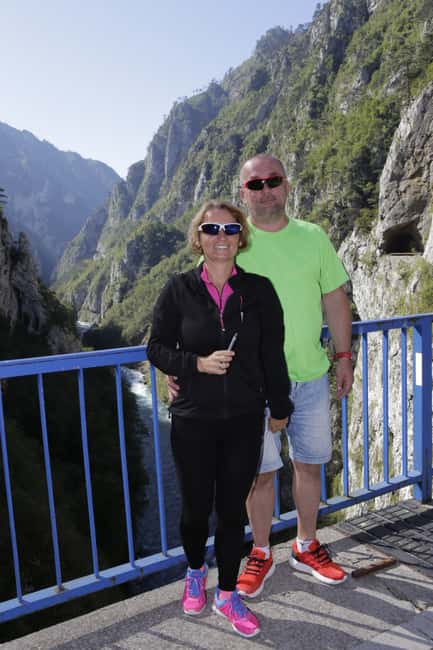 Bild Nr. 18 von Montenegro: Wildwasser-Rafting auf dem Fluss Tara Aktivität in Montenegro, hochgeladen vom Anbieter