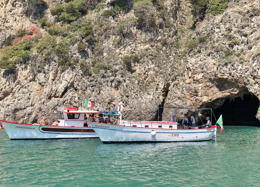 Immagine nº 12 di Sperlonga: Crociera in barca alla Grotta Azzurra con bagno attività a Sperlonga, caricata dal fornitore