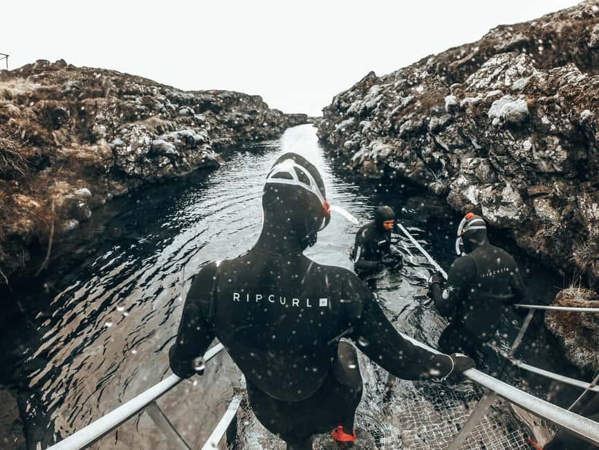 imagen n.º 5 de Silfra: Excursión de medio día de snorkel con fotos submarinas actividad en Suðurland, subida por el proveedor