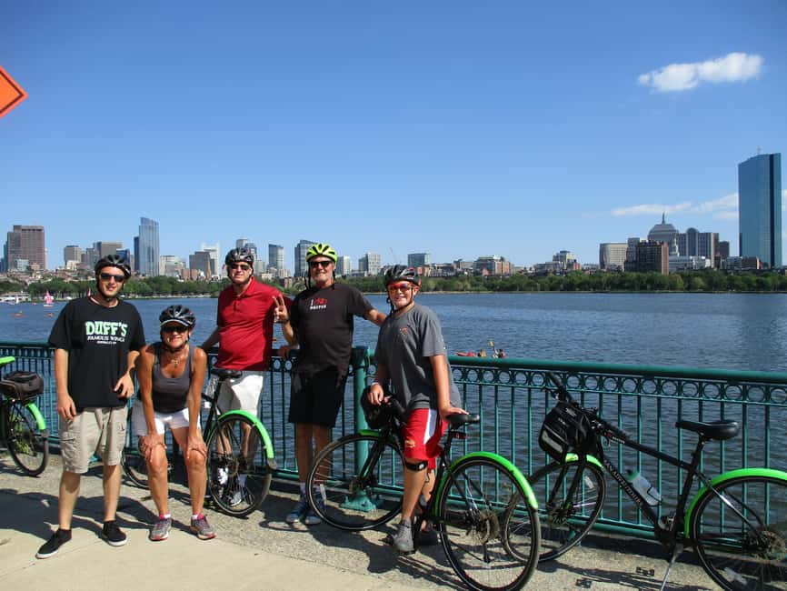 imagem n.4 de De Boston: passeio guiado de bicicleta por Cambridge atividade em Cambridge, Massachusetts, carregada pelo fornecedor