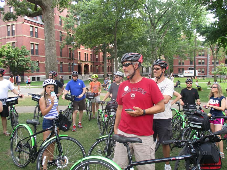 imagem n.3 de De Boston: passeio guiado de bicicleta por Cambridge atividade em Cambridge, Massachusetts, carregada pelo fornecedor