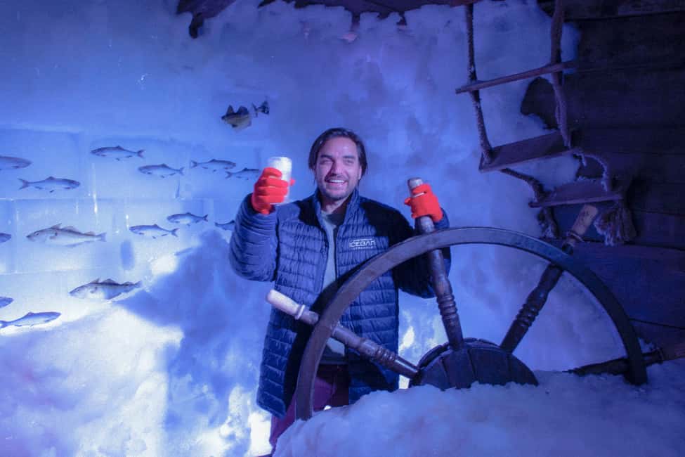 image n.11 of Amsterdam: 24-Hour Hop-On Hop-Off Boat and XtraCold Icebar activity in Amsterdam, uploaded by supplier