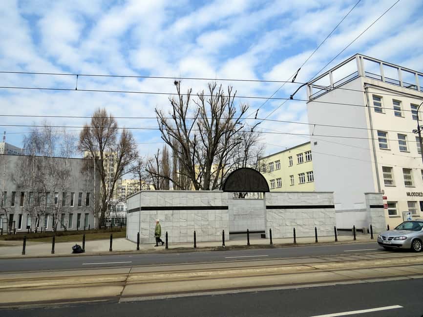 image n.9 of Warsaw: Jewish Heritage 4-Hour Private Tour activity in Warsaw, uploaded by supplier