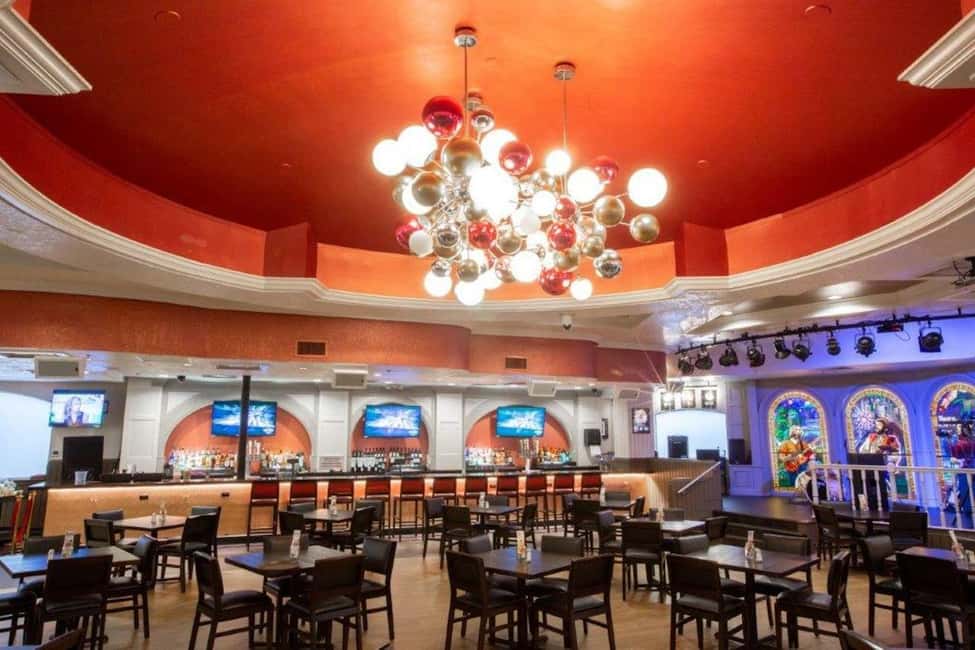 image n.3 of Meal at Hard Rock Cafe Miami at Biscayne Marketplace activity in Miami, uploaded by supplier