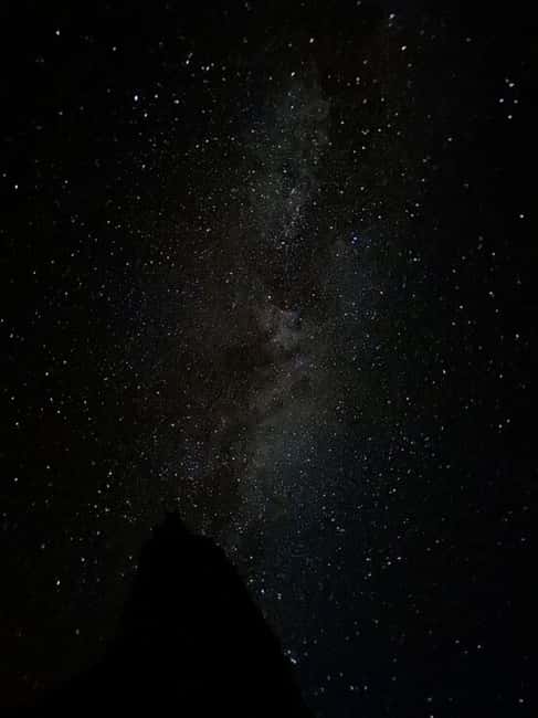 Image N°2 de Page : Randonnée nocturne et observation des étoiles dans le canyon de l'Antelope Valley activité à Page, Arizona, publiée par le prestataire