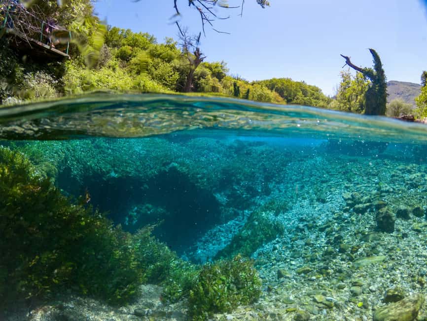 Immagine nº 4 di Da Saranda: l'Occhio Blu e il Castello di Lekuresi attività a Saranda, caricata dal fornitore